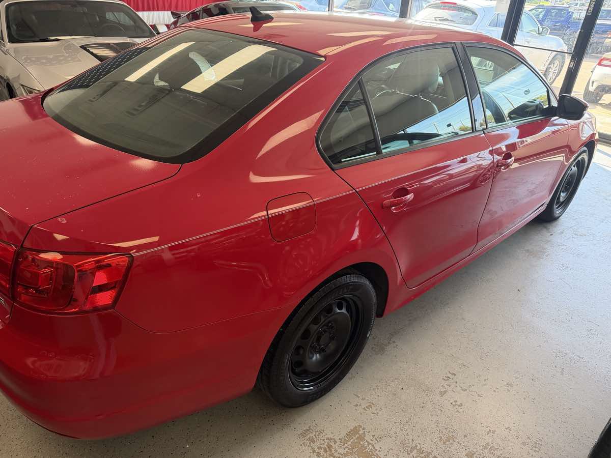 Used 2014 Volkswagen Jetta SE FWD image 6