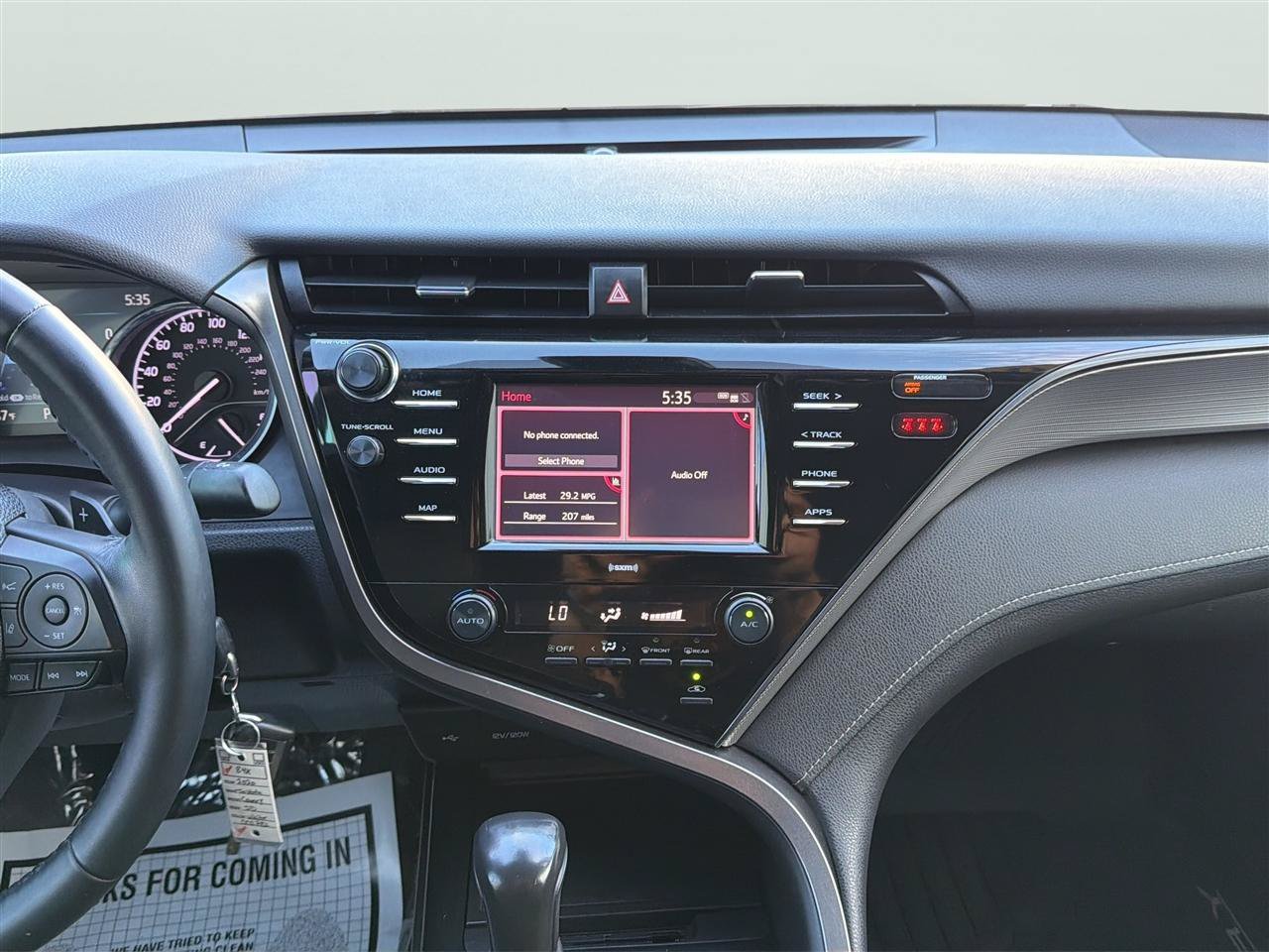 Used 2020 Toyota Camry SE AWD/4WD image 18