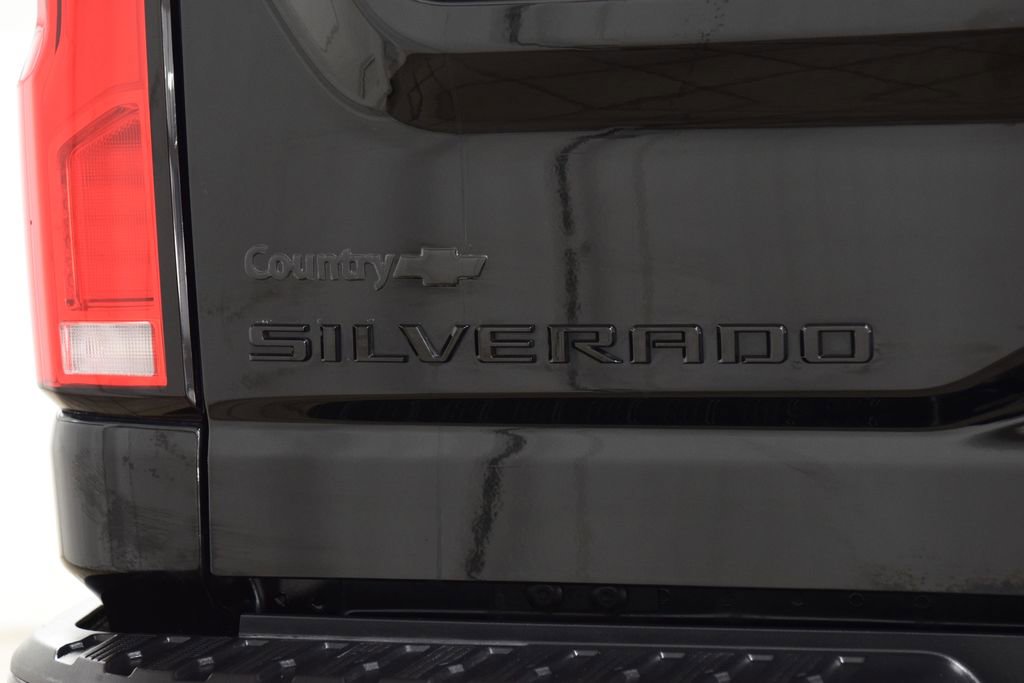 Used 2025 Chevrolet Silverado 2500 LTZ w/ Trail Boss Package AWD/4WD image 28