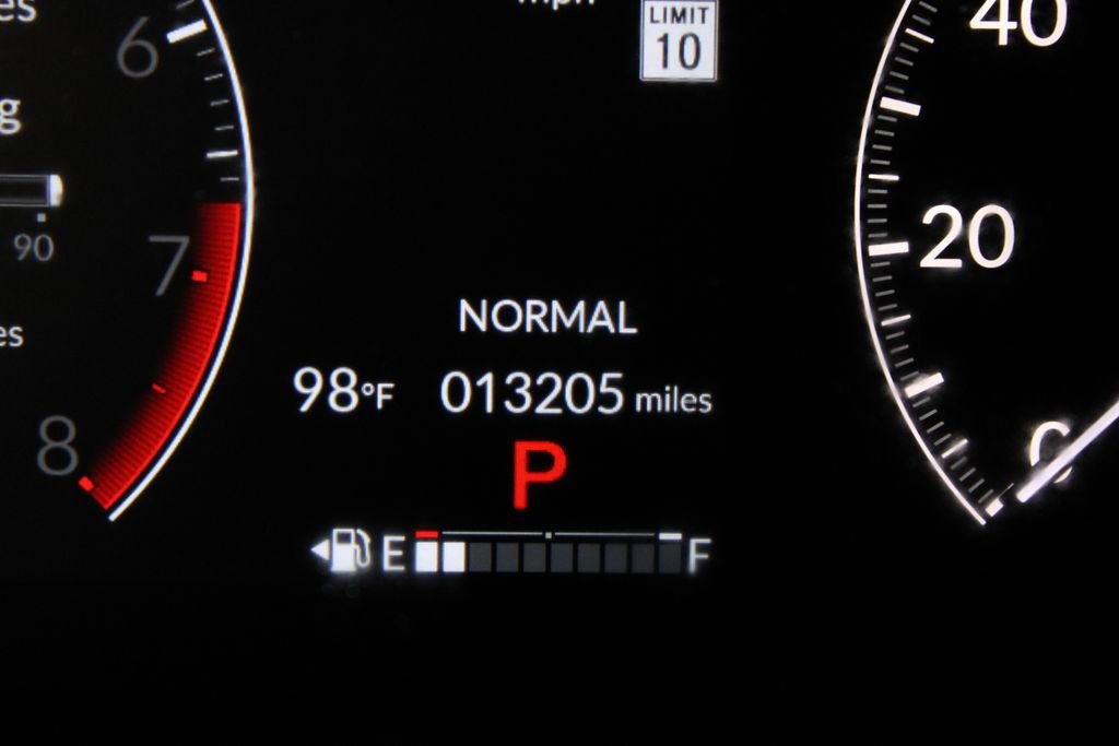 Used 2026 Honda HR-V LX image 27