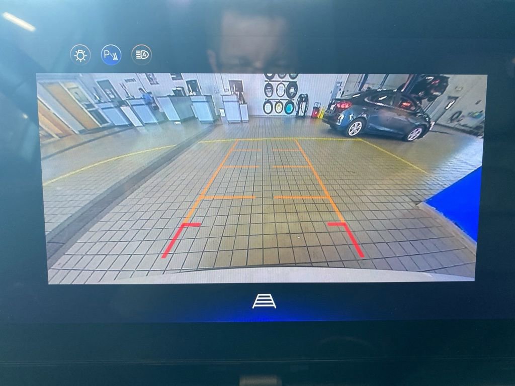 New 2026 Chevrolet Equinox LT w/ Convenience Package II image 3