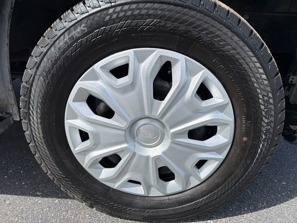 Used 2024 Ford Transit 250 Low Roof w/ Exterior Upgrade Package image 25