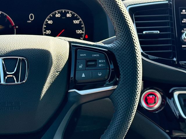 Certified 2026 Honda Ridgeline Black Edition image 28