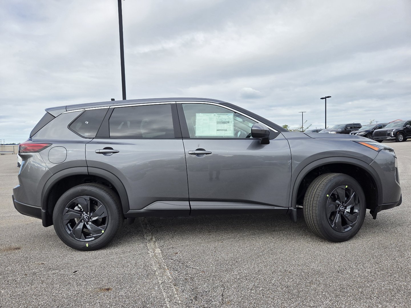 New 2027 Nissan Rogue SV w/ Cold Weather Package AWD/4WD image 19