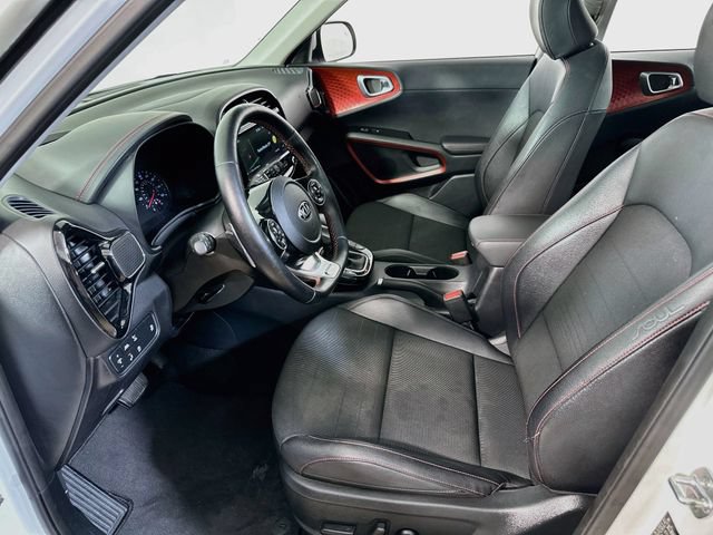 Used 2021 Kia Soul Turbo FWD image 9