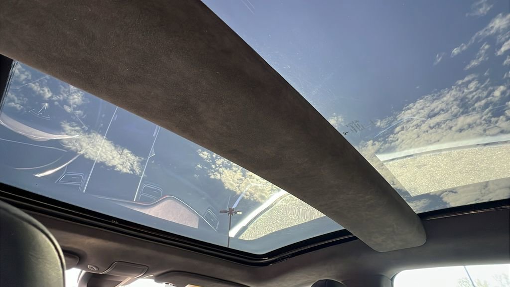 Used 2016 Tesla Model S P90D image 30
