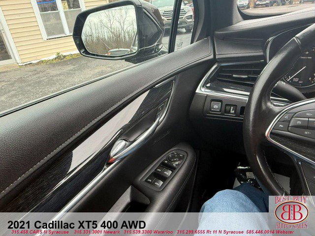 Used 2021 Cadillac XT5 Premium Luxury image 16
