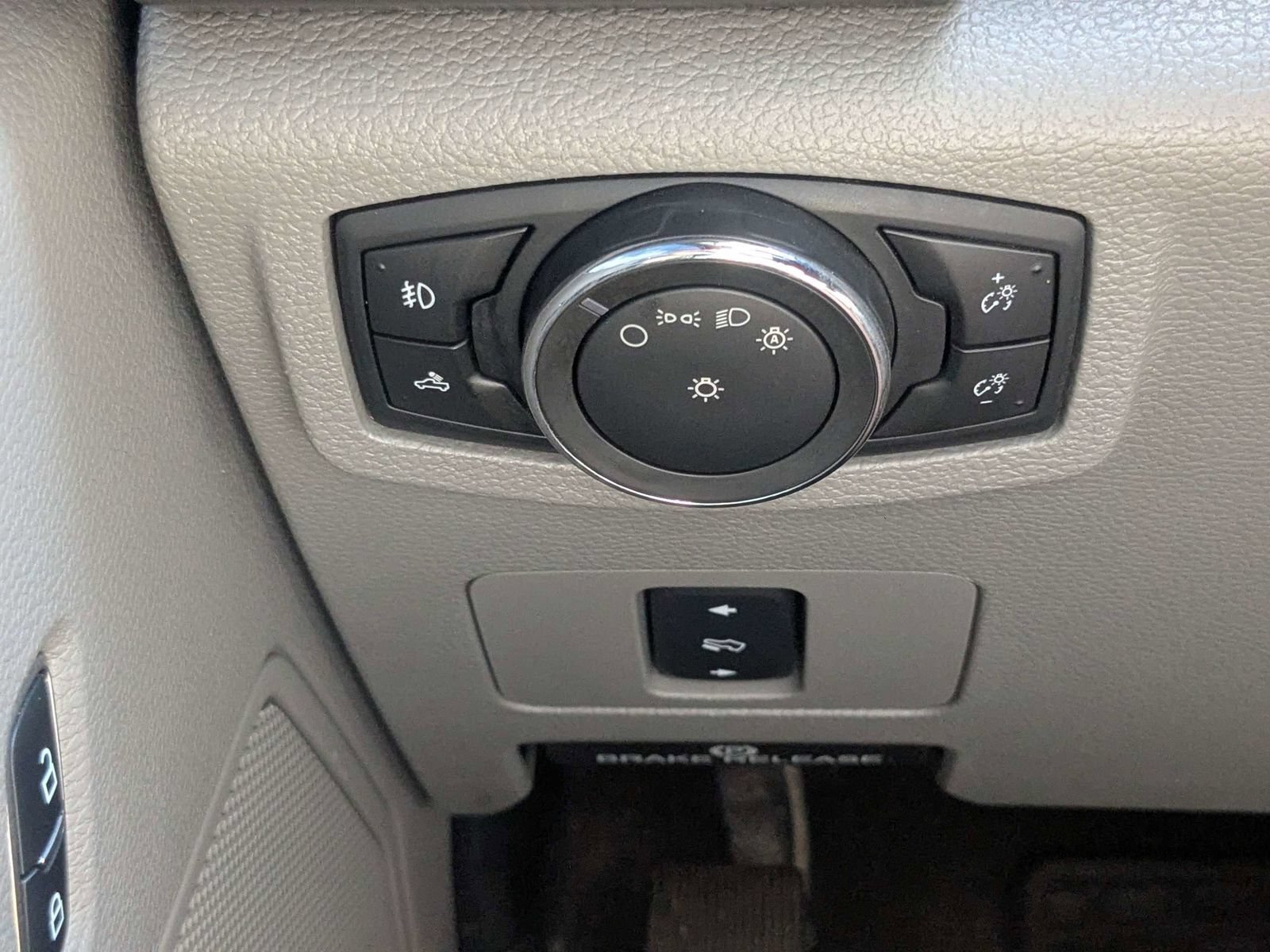 Used 2017 Ford F350 XLT w/ XLT Value Package AWD/4WD image 27