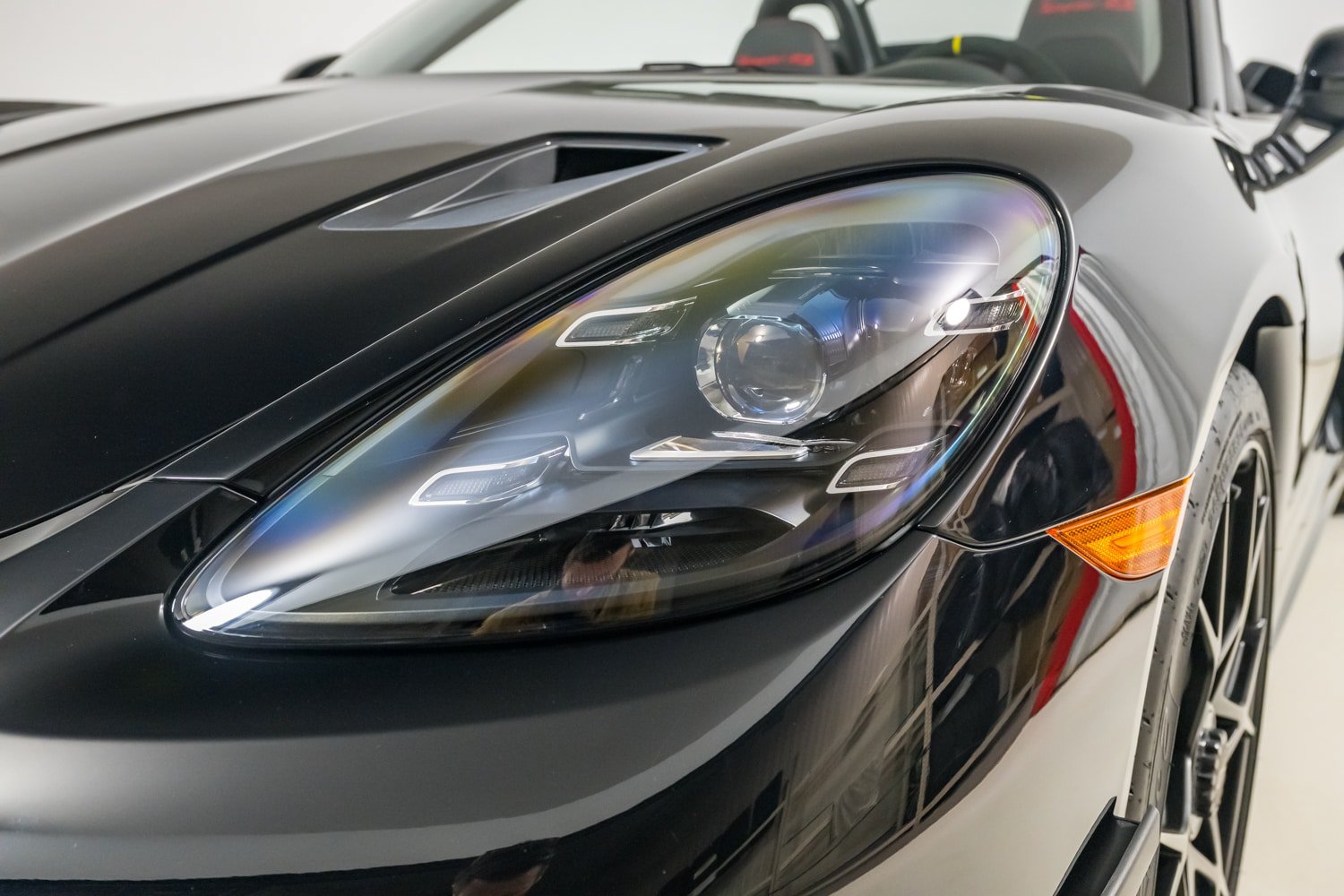 Used 2024 Porsche 718 Boxster Spyder RS w/ Light Design Package RWD image 49