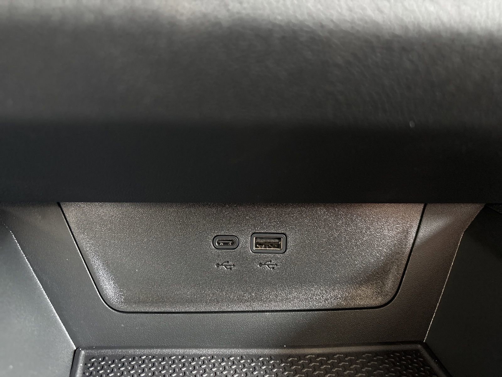 New 2026 Chevrolet Equinox RS w/ Safety and Technology Package FWD image 26