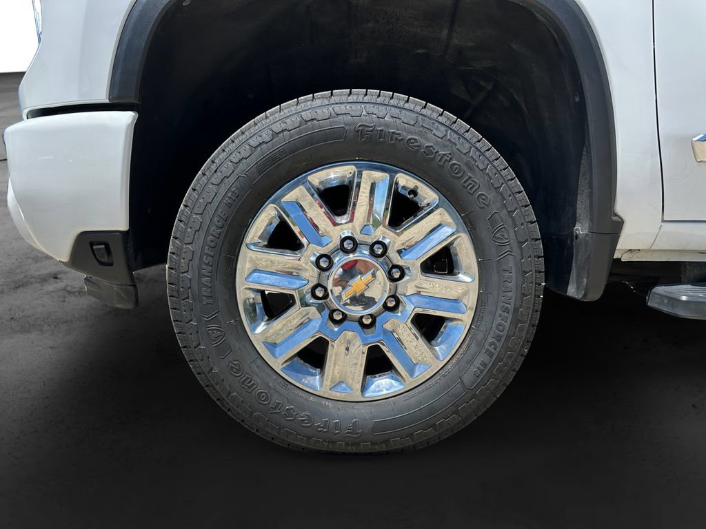 Used 2024 Chevrolet Silverado 3500 High Country AWD/4WD image 11