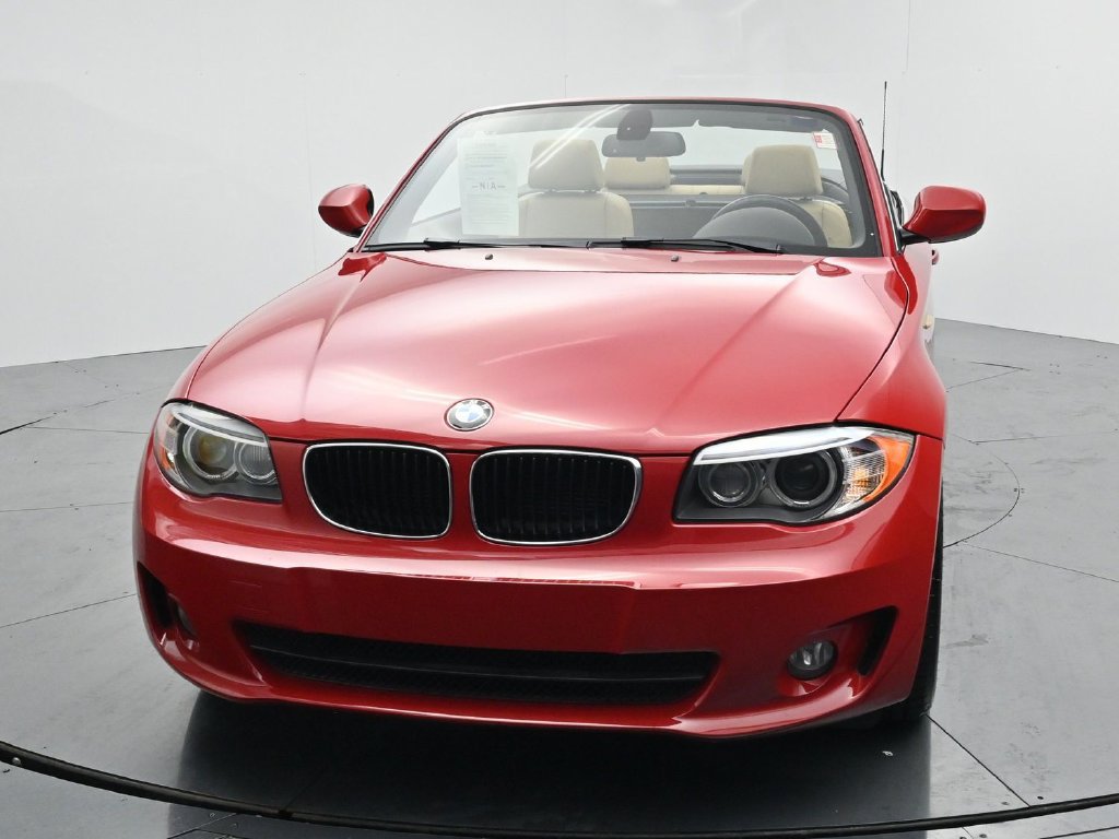 Used 2012 BMW 128i Convertible RWD image 3