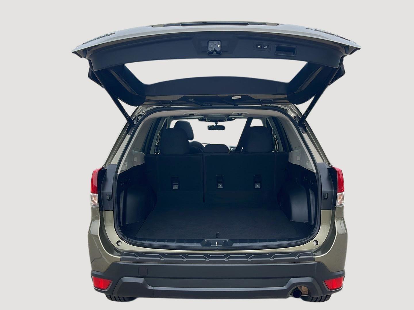 Used 2023 Subaru Forester Premium AWD/4WD image 33