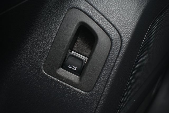 Used 2019 Volkswagen Atlas SEL image 18