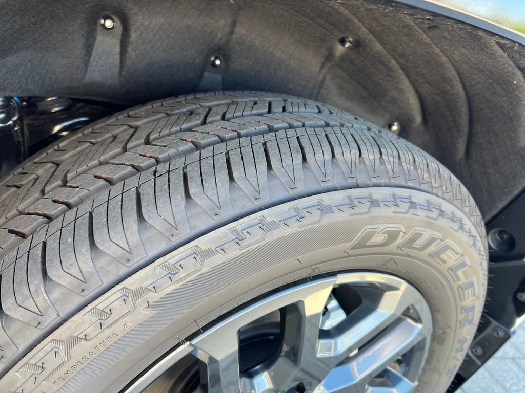 New 2026 Toyota Sequoia Platinum AWD/4WD image 28