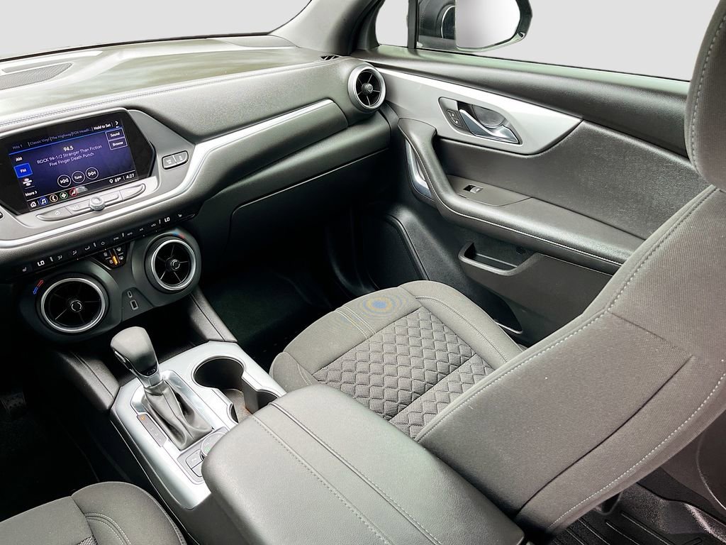 Used 2021 Chevrolet Blazer LT AWD/4WD image 21