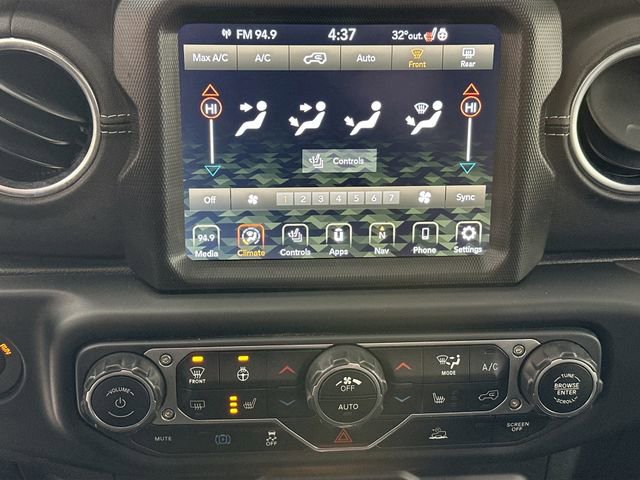 Used 2023 Jeep Wrangler Unlimited Sahara w/ Cold Weather Group image 14