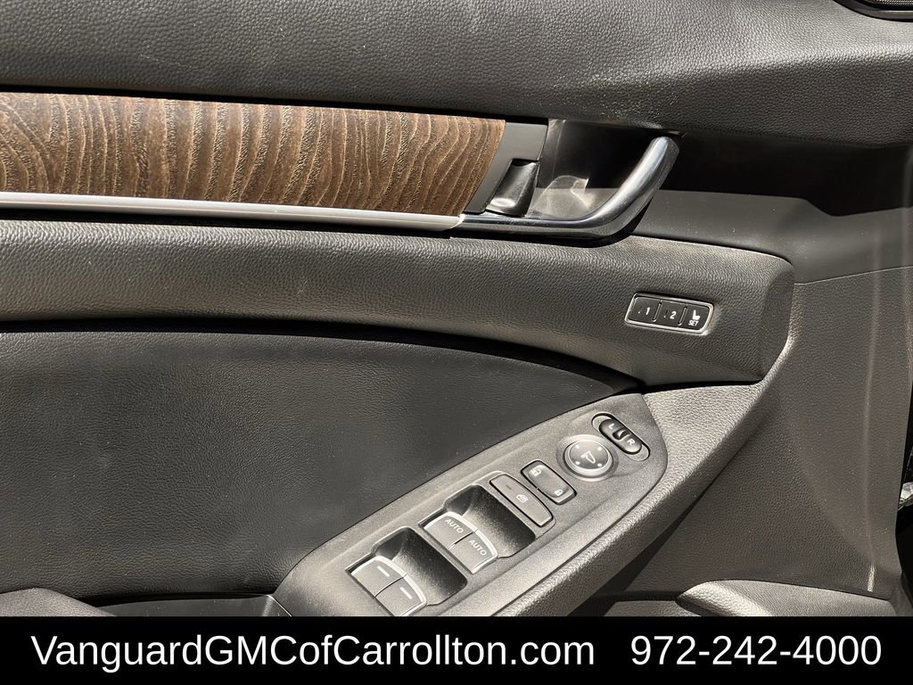 Used 2021 Honda Accord Touring image 18