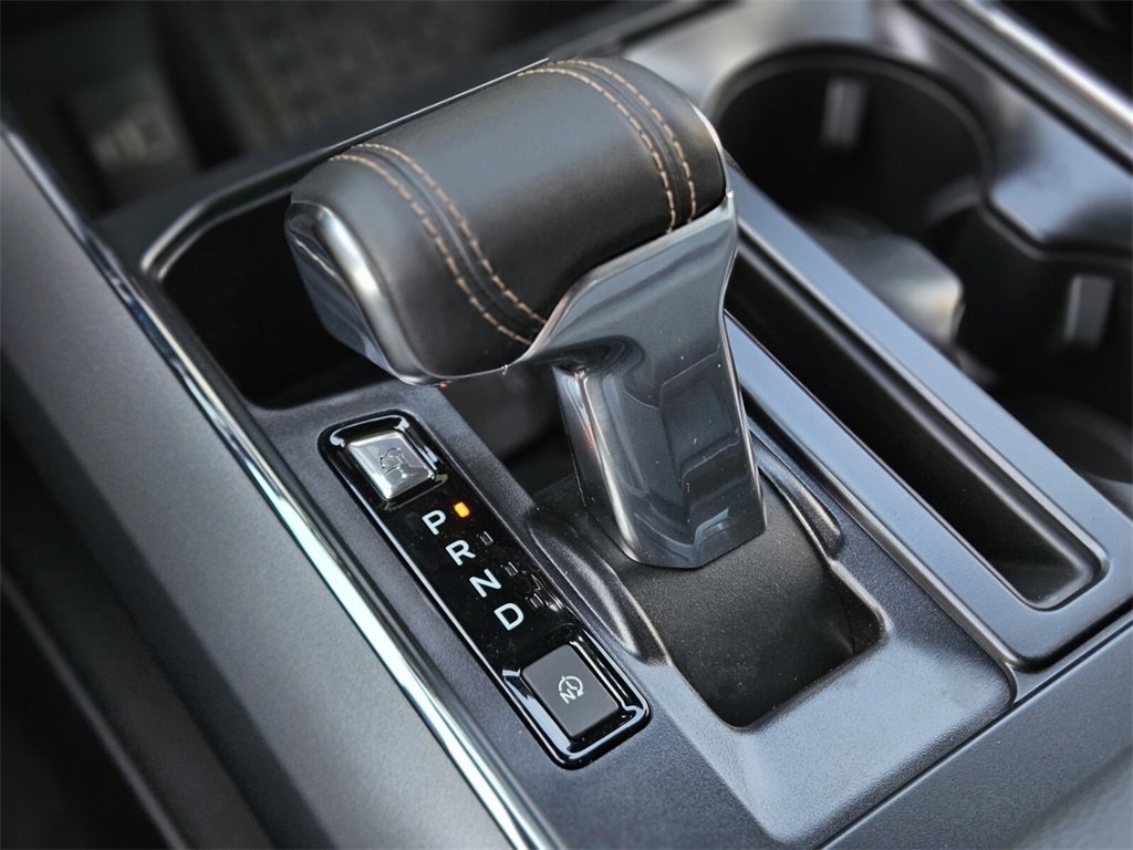 New 2025 Ford F150 Lightning Lariat image 25