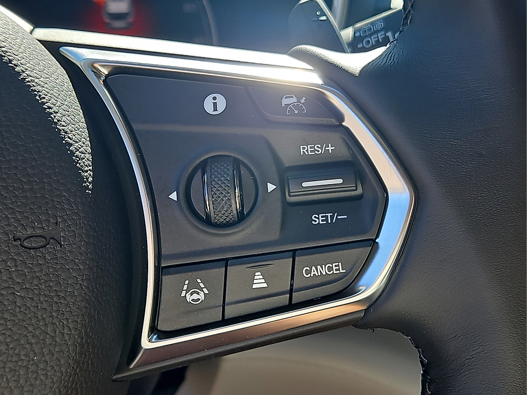 Used 2026 Acura MDX w/ Technology Package FWD image 24