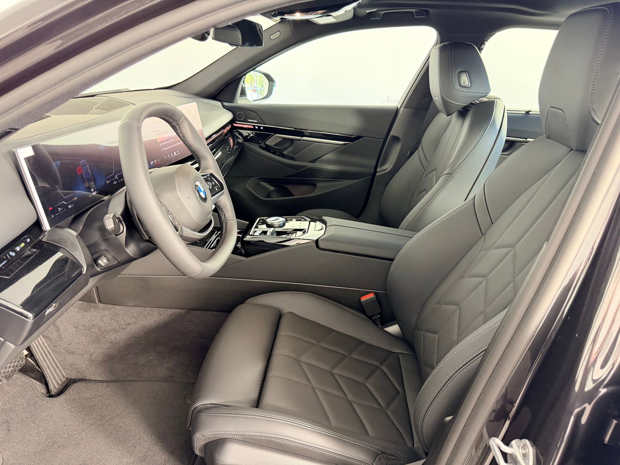 New 2026 BMW 530i RWD image 23