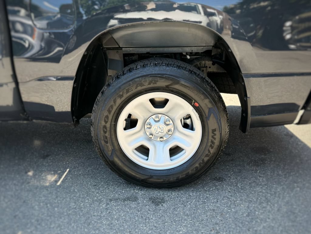 New 2026 RAM 1500 Tradesman AWD/4WD image 16