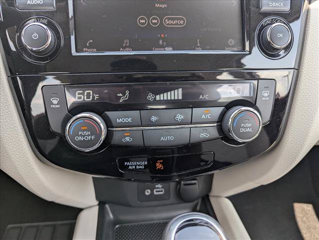 Used 2022 Nissan Rogue Sport SV AWD/4WD image 19