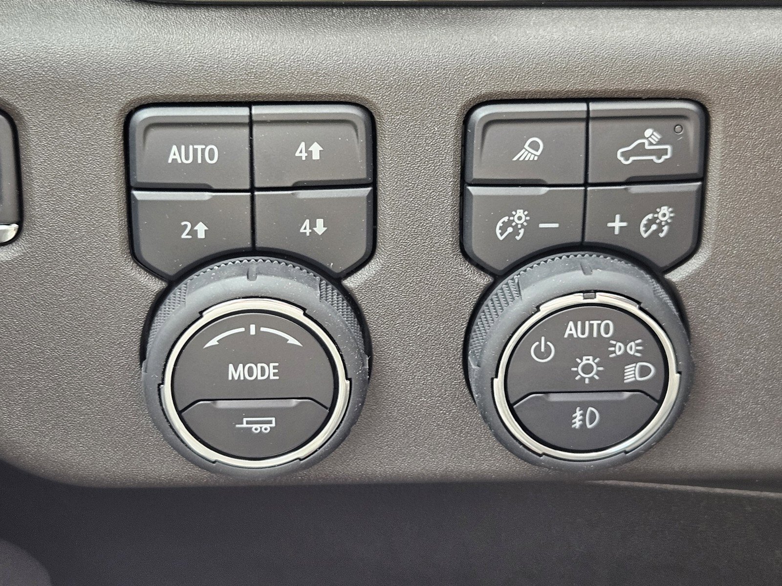 New 2025 Chevrolet Silverado 2500 LTZ w/ LTZ Plus Package image 19