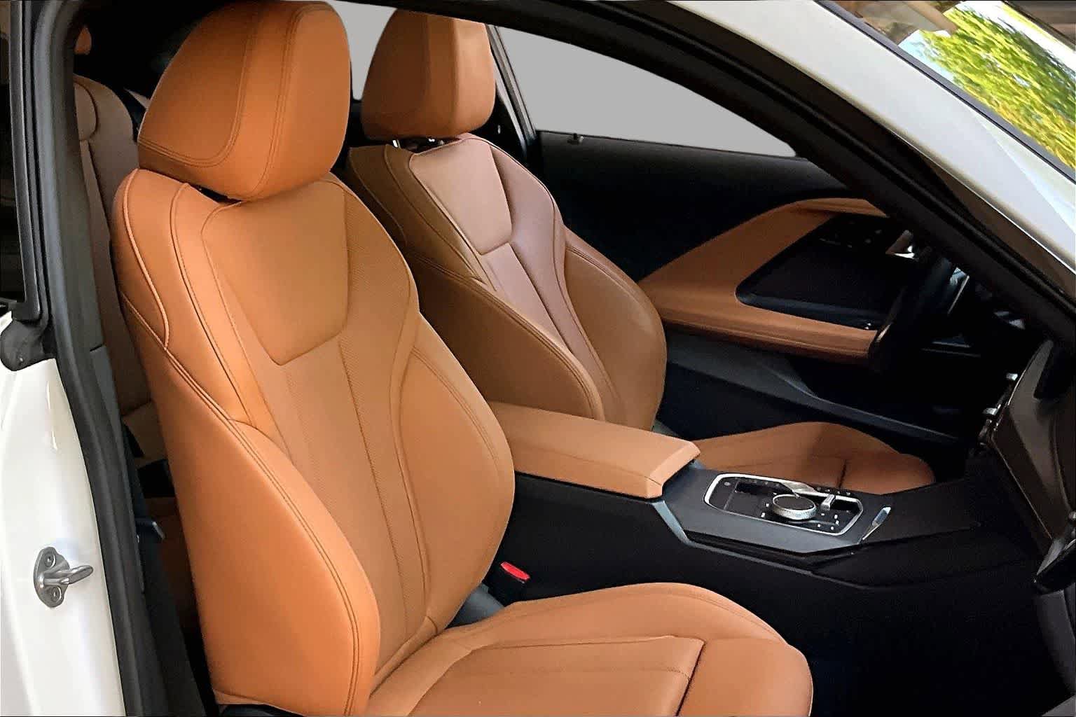 Used 2024 BMW 230i Coupe RWD image 8