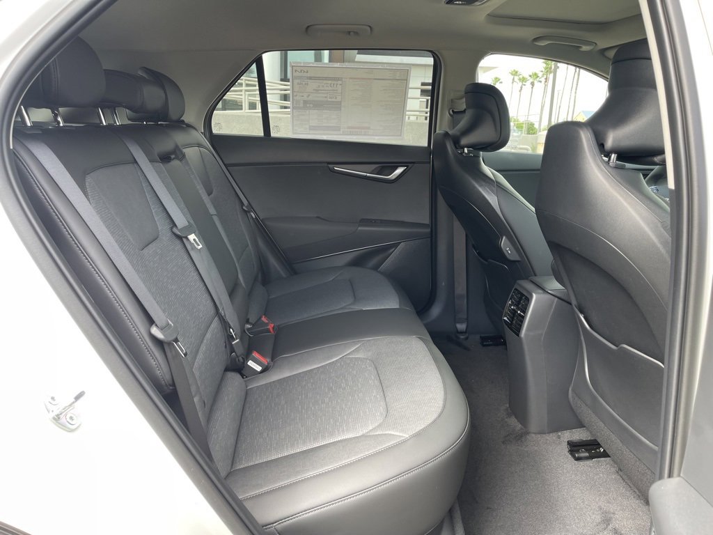 New 2024 Kia Niro Wave image 21
