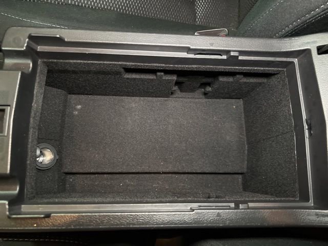 Used 2017 Subaru Outback 2.5i Premium image 25