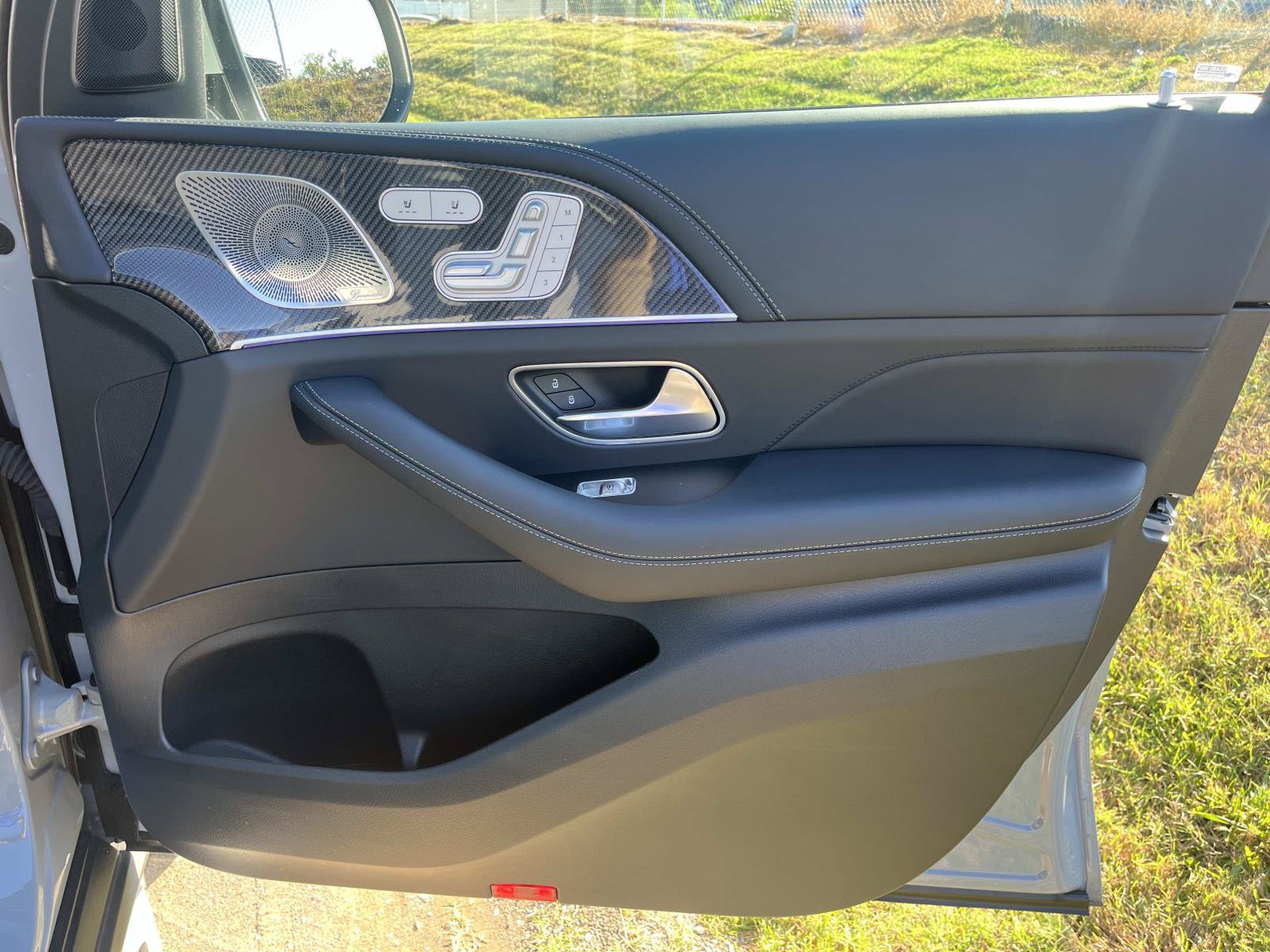 Certified 2025 Mercedes-Benz GLE 53 AMG 4MATIC image 25