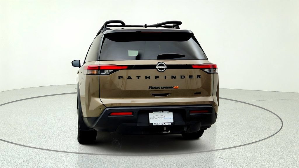 Used 2024 Nissan Pathfinder Rock Creek AWD/4WD image 6