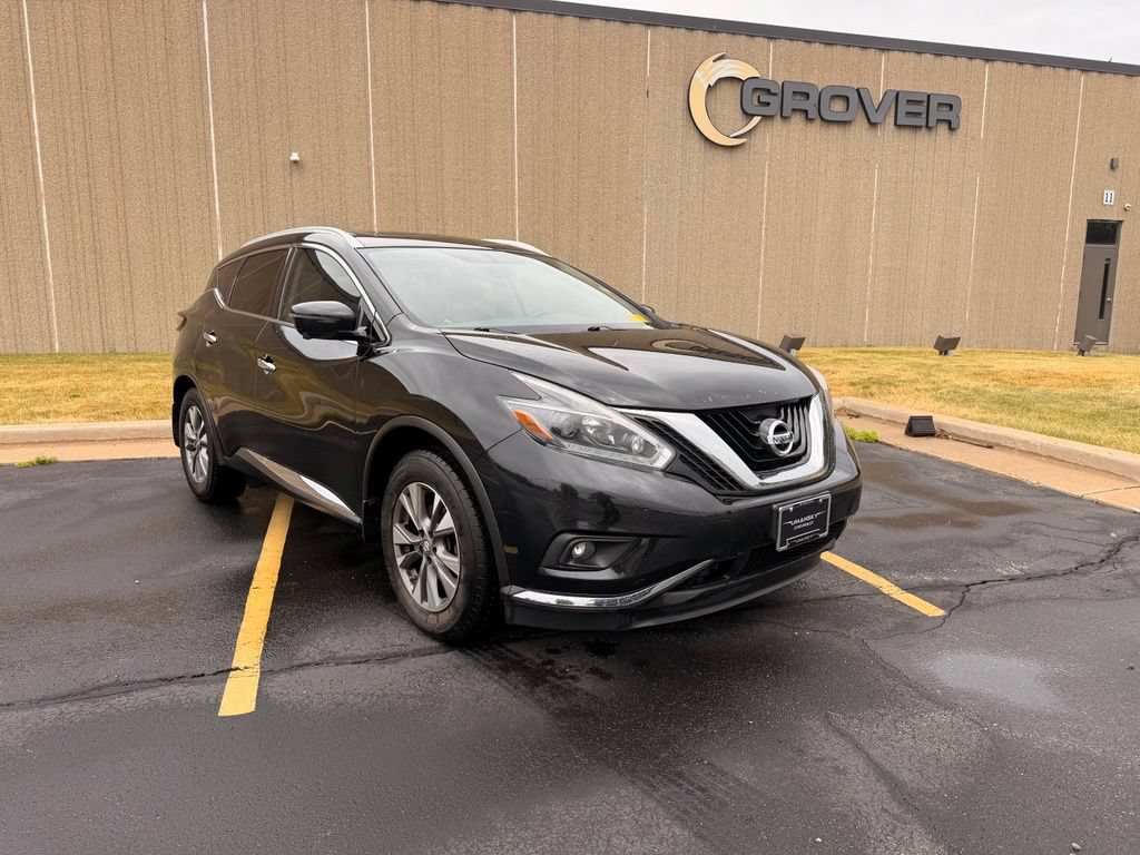 Used 2018 Nissan Murano SL w/ Moonroof Package AWD/4WD image 10