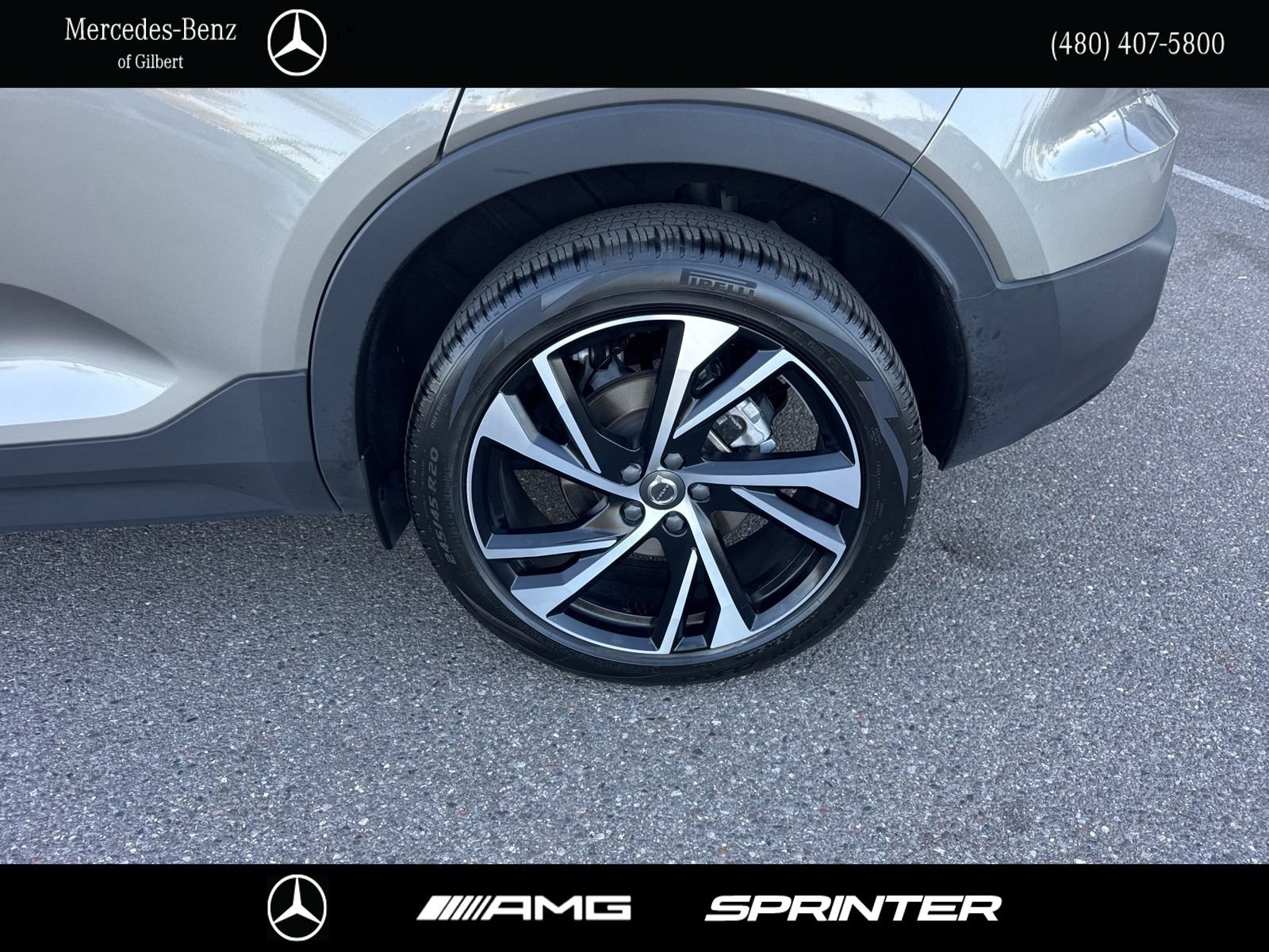 Used 2022 Volvo XC40 T5 R-Design w/ Climate Package AWD/4WD image 9