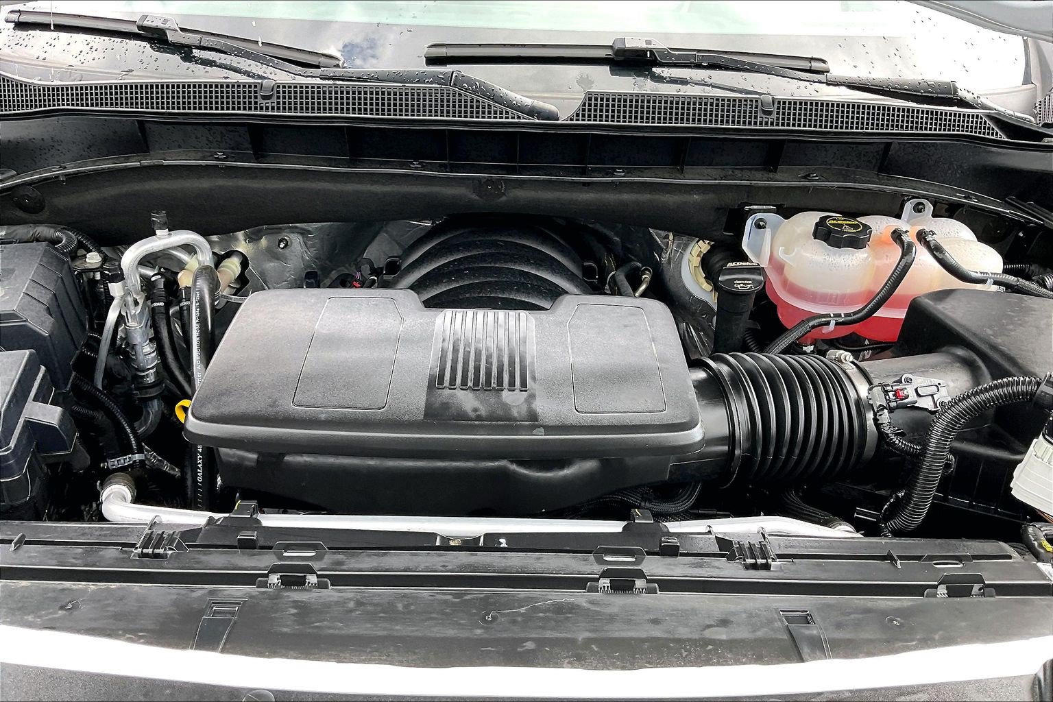 Used 2026 Chevrolet Tahoe High Country AWD/4WD image 11
