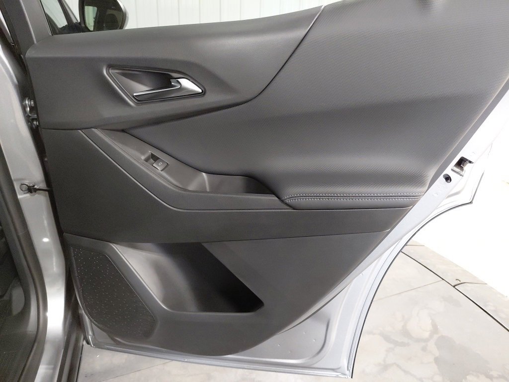 New 2026 Chevrolet Equinox LT w/ Convenience Package II image 19