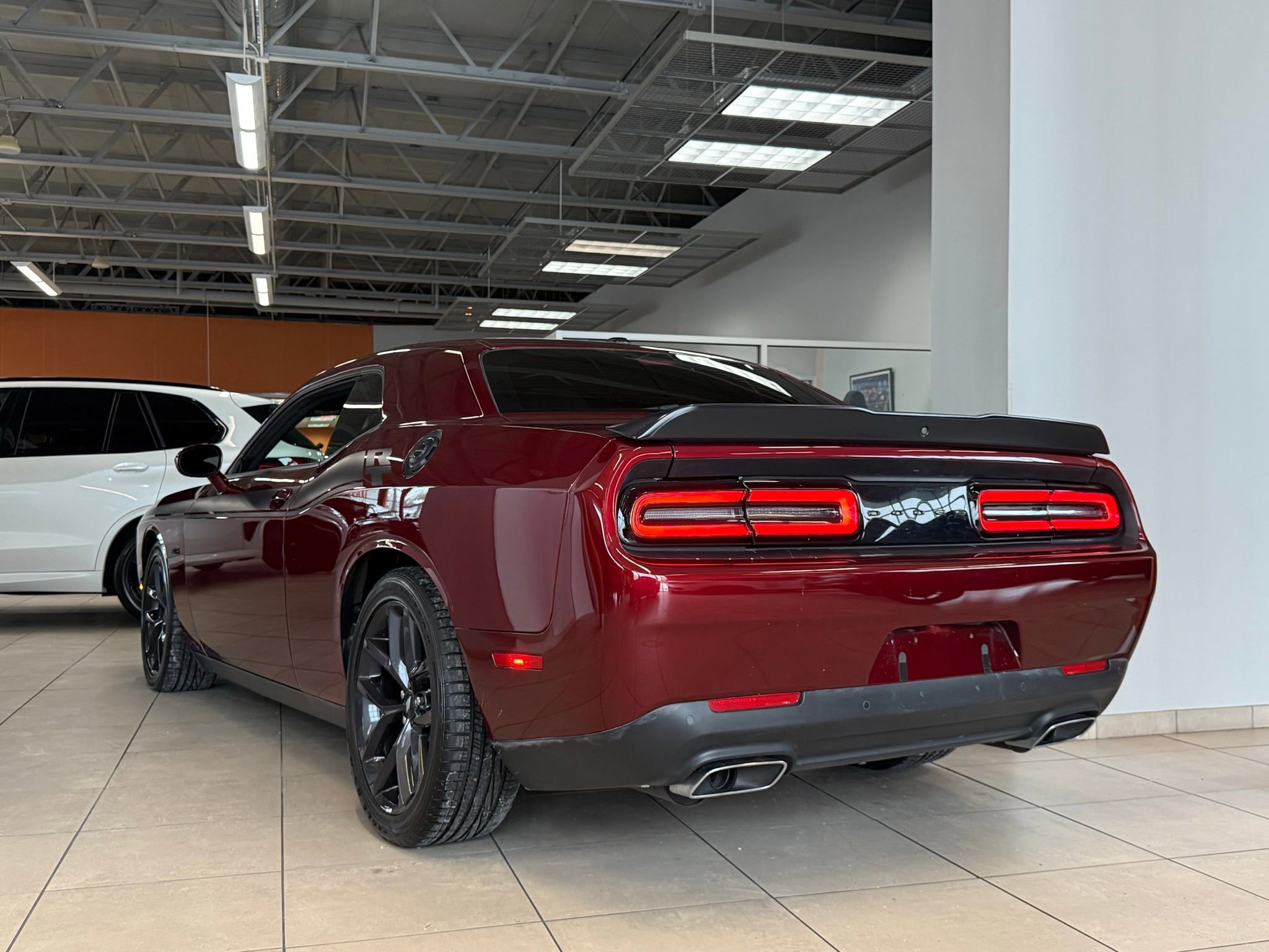 Used 2023 Dodge Challenger R/T w/ Blacktop Package image 2