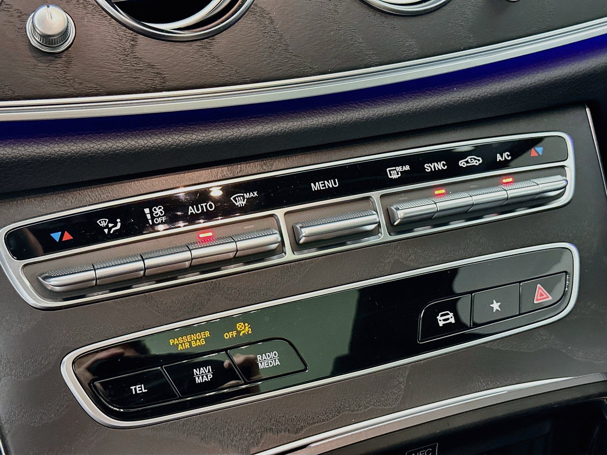 Certified 2023 Mercedes-Benz E 450 4MATIC Sedan image 20