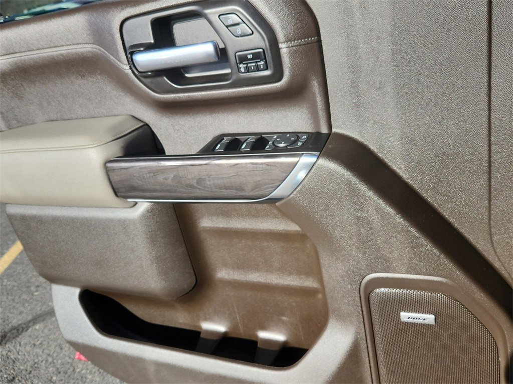 Used 2020 Chevrolet Silverado 3500 LTZ w/ LTZ Convenience Package image 9