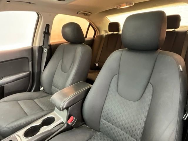 Used 2012 Ford Fusion SE image 6