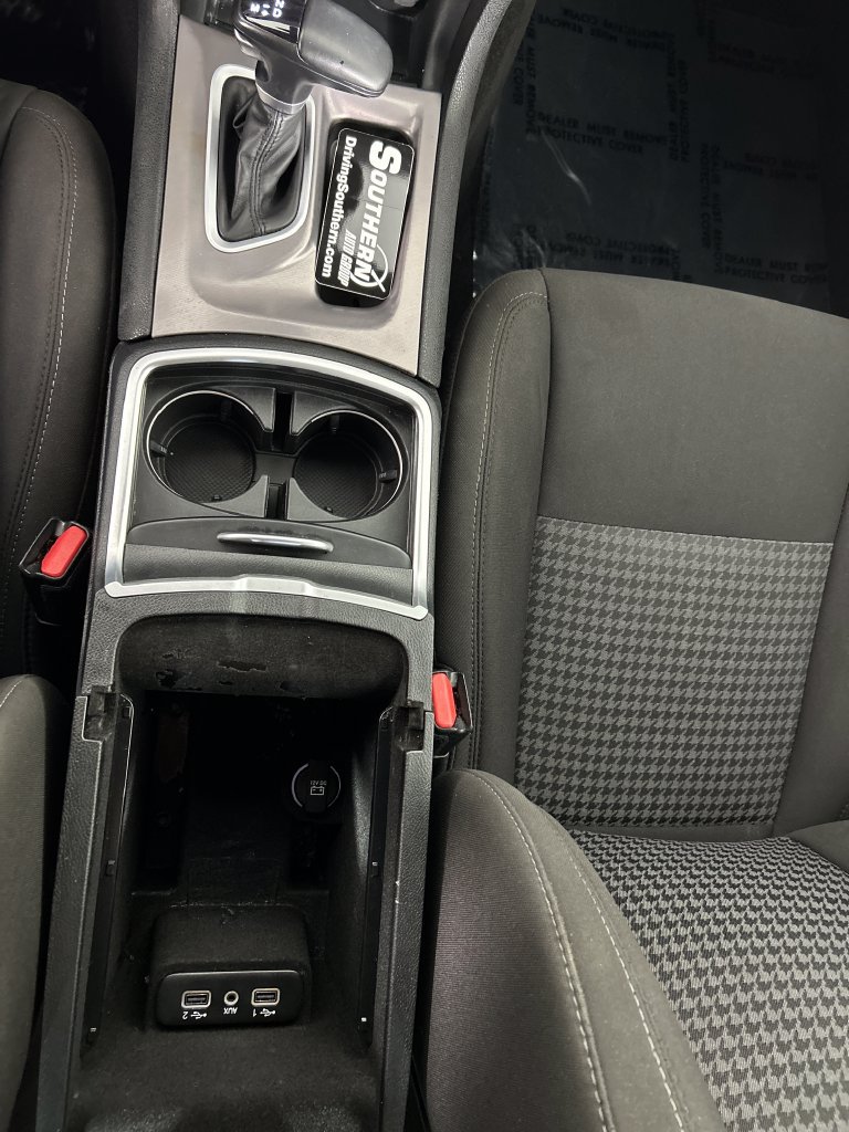 Used 2022 Dodge Charger R/T RWD image 15