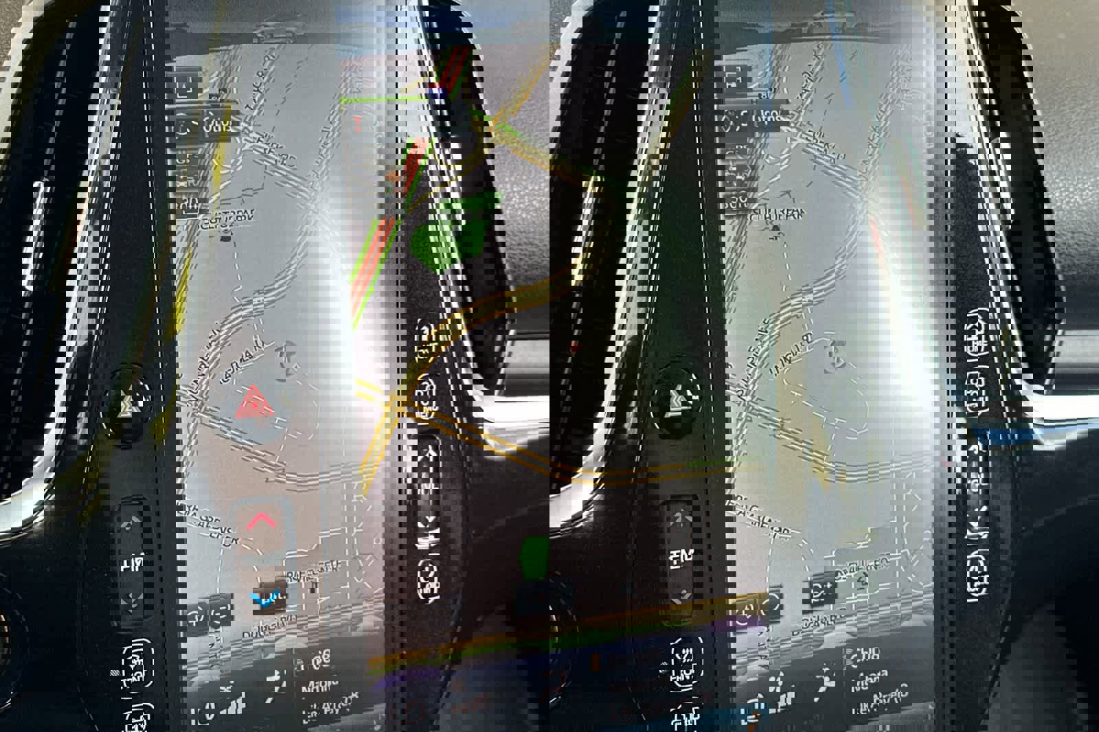 Used 2017 Toyota Prius Prime Premium image 21