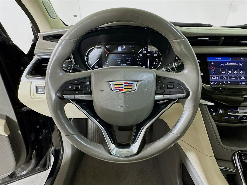 Certified 2024 Cadillac XT6 Premium Luxury image 9
