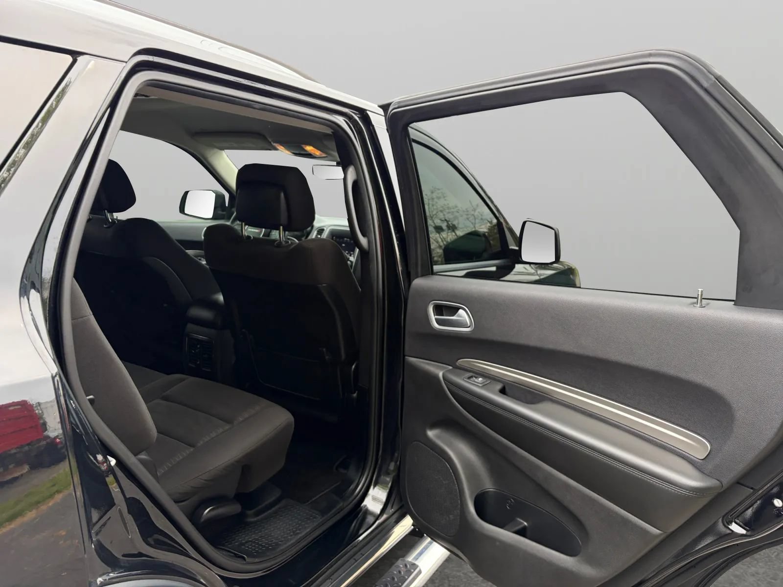 Used 2019 Dodge Durango SXT AWD/4WD image 17