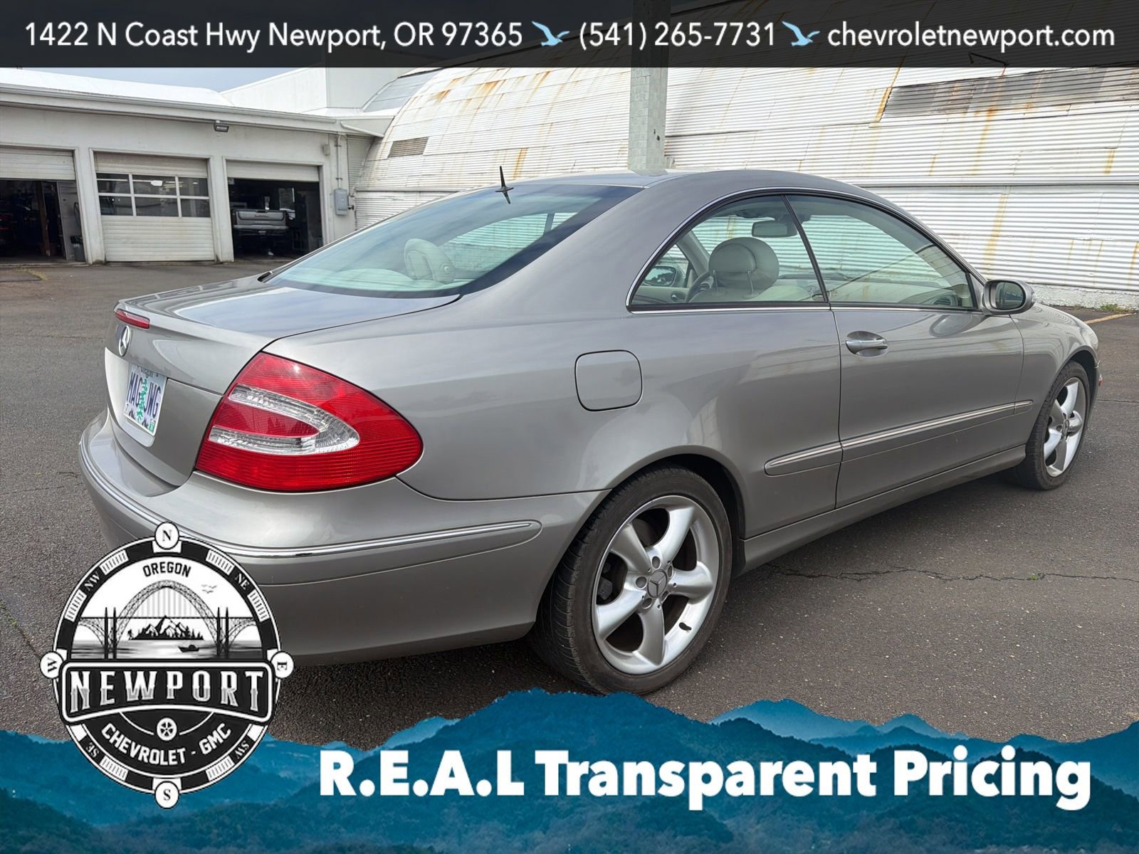 Used 2005 Mercedes-Benz CLK 320 Coupe image 5