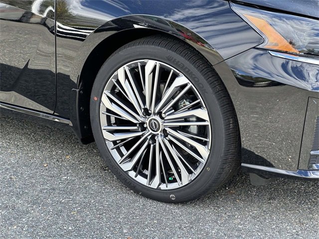 New 2025 Nissan Altima 2.5 SL image 7