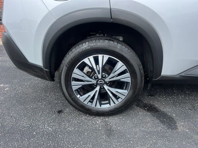 Used 2023 Nissan Rogue SV image 13