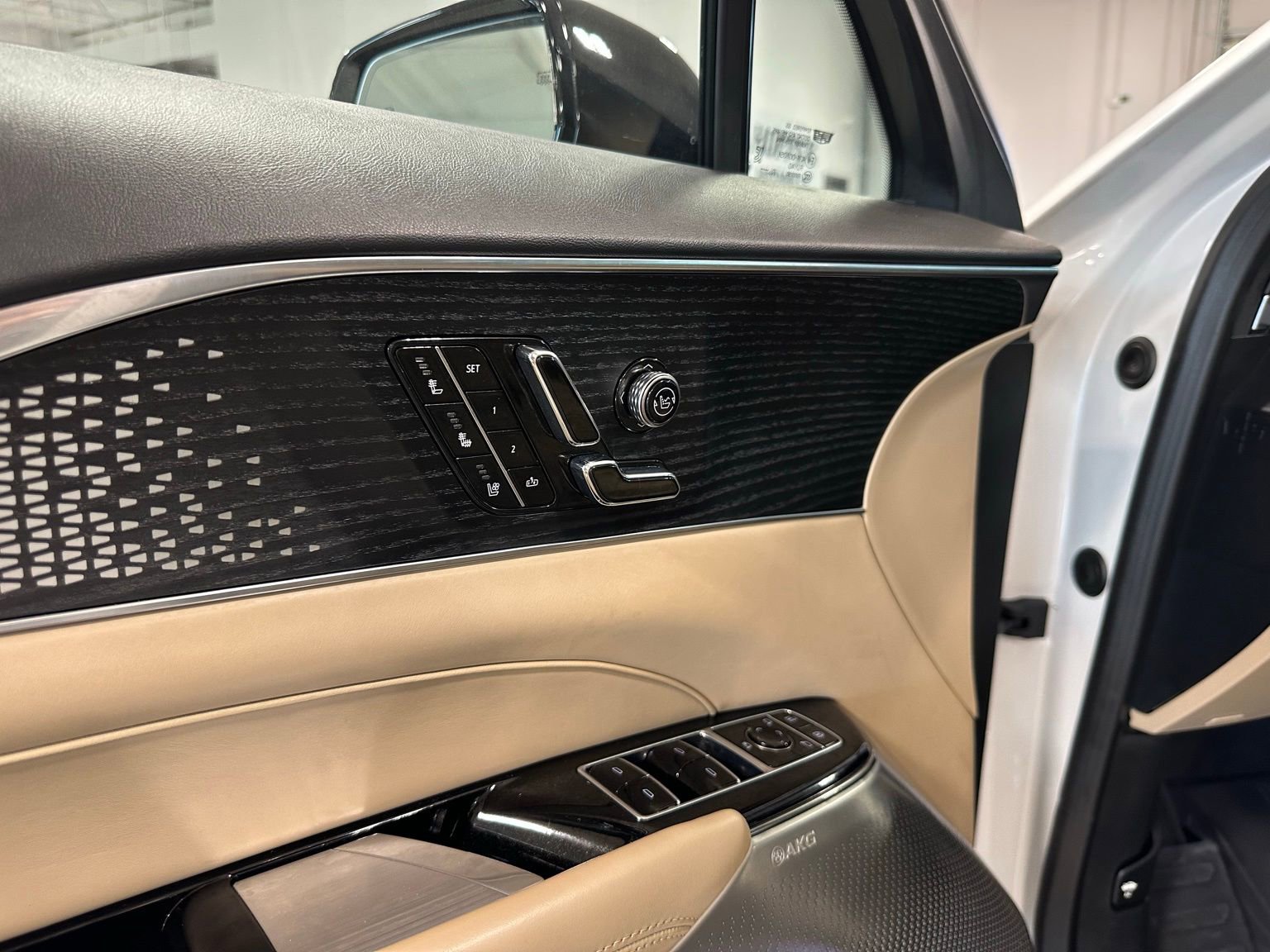 Used 2024 Cadillac Lyriq Sport w/ Nappa Leather Package AWD/4WD image 12