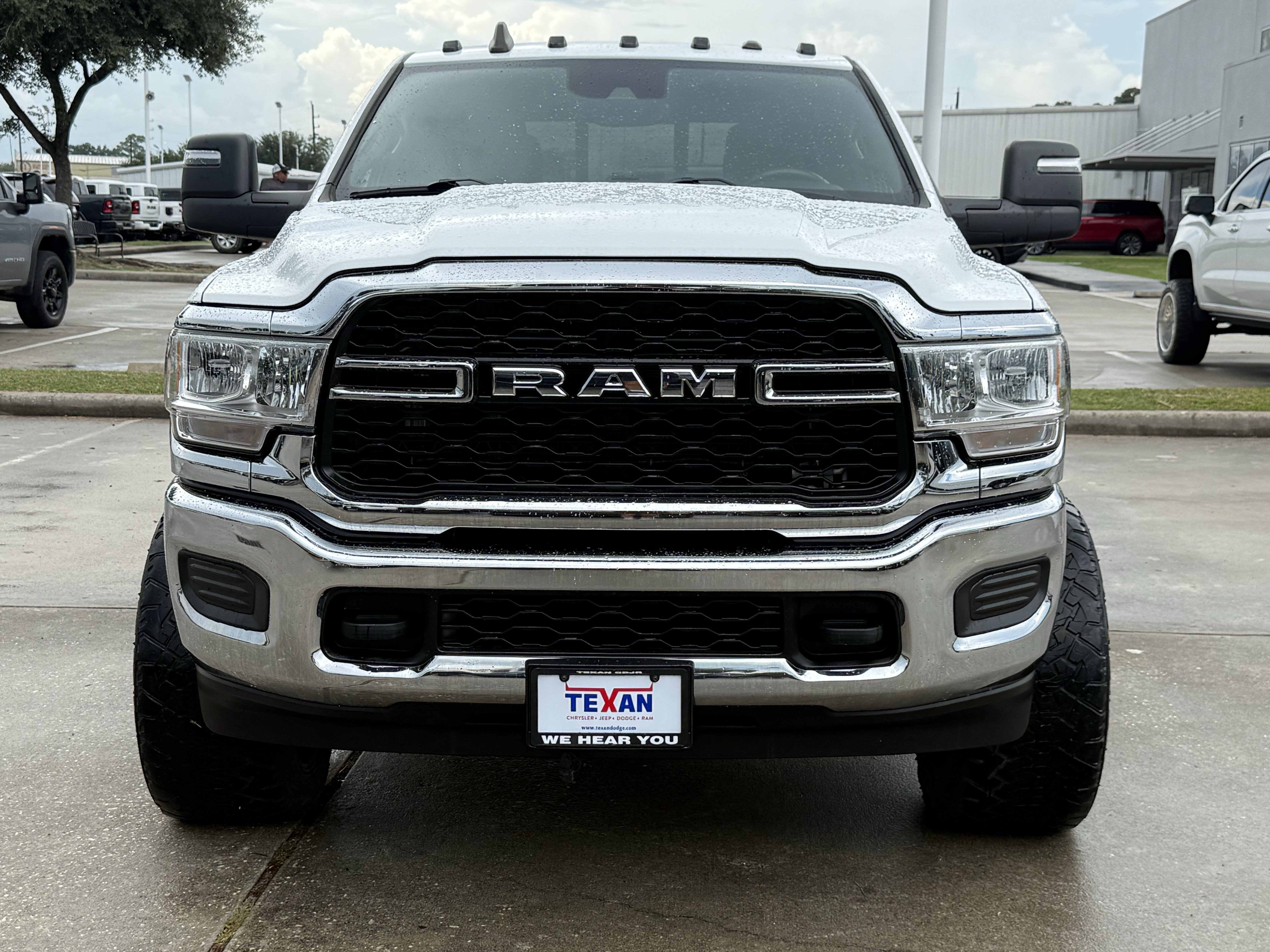 Used 2024 RAM 3500 Tradesman w/ Safety Group AWD/4WD image 10